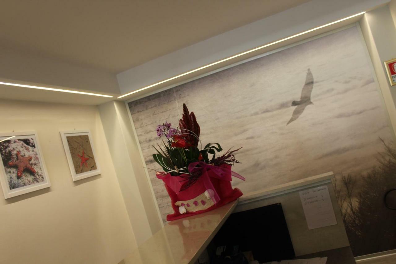 Hotel Mauri Marebello Εξωτερικό φωτογραφία
